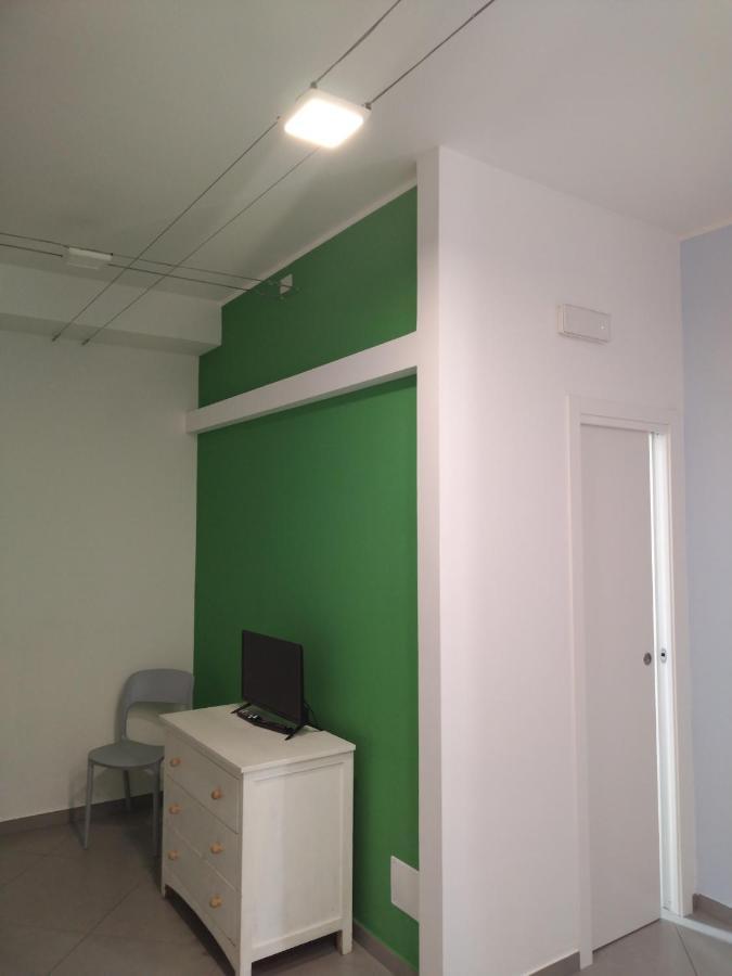 La Reggia Apartments Μιλάτσο Εξωτερικό φωτογραφία