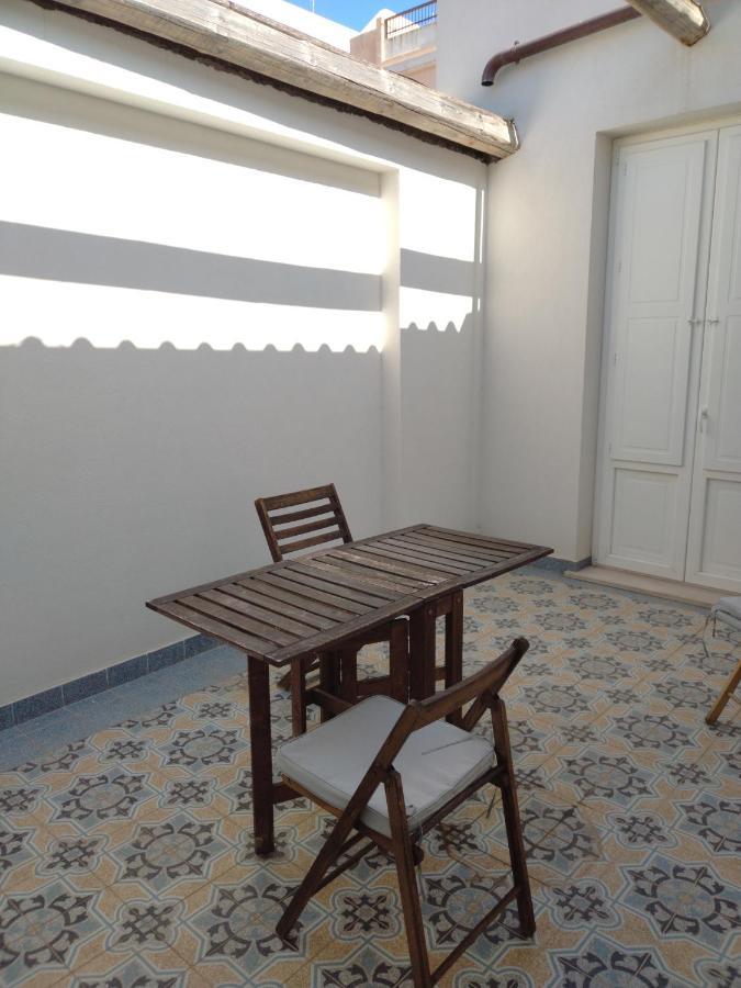La Reggia Apartments Μιλάτσο Εξωτερικό φωτογραφία