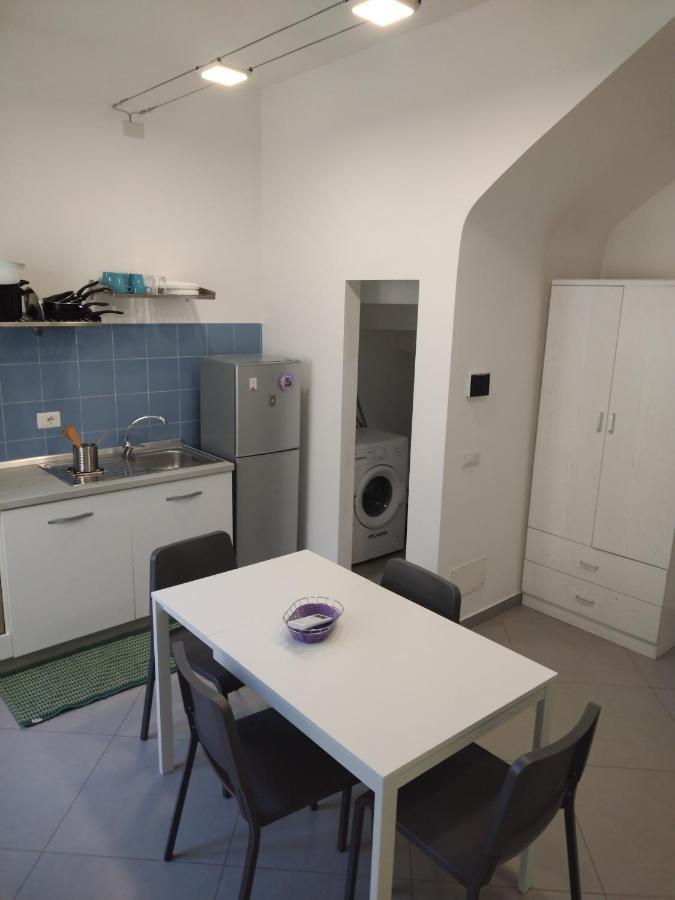 La Reggia Apartments Μιλάτσο Εξωτερικό φωτογραφία