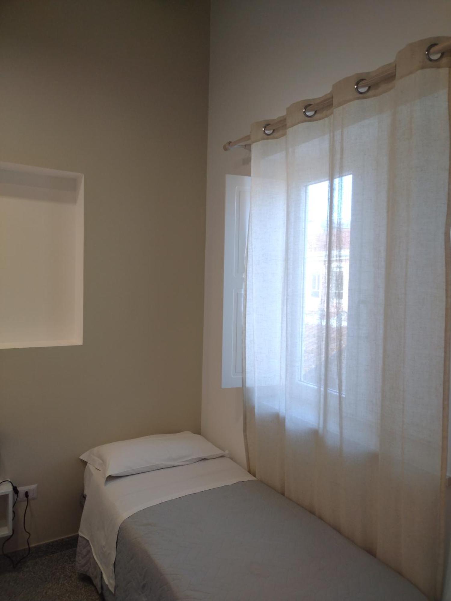 La Reggia Apartments Μιλάτσο Εξωτερικό φωτογραφία