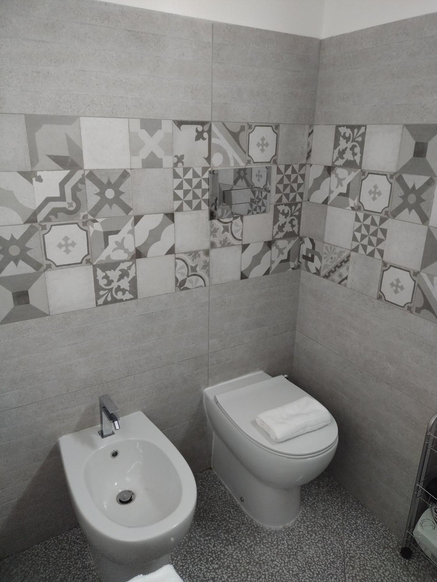 La Reggia Apartments Μιλάτσο Εξωτερικό φωτογραφία